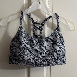 All in Motion Monochrome Activewear Top NWOT SIZE L